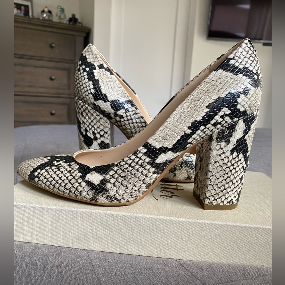 Snake Skin Nine West Pumps - block heel
